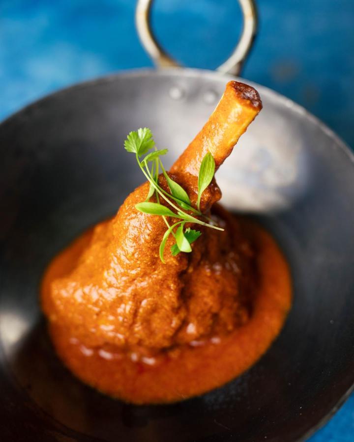 Hotel The Lalit Londyn Zewnętrze zdjęcie A mutton shank